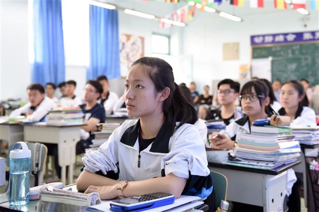 新西兰米德尔顿格兰奇学校到棠外访问交流