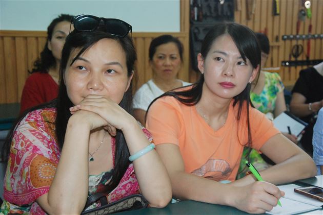 家校携手，推进工作开展——棠外附小召开家委会工作会