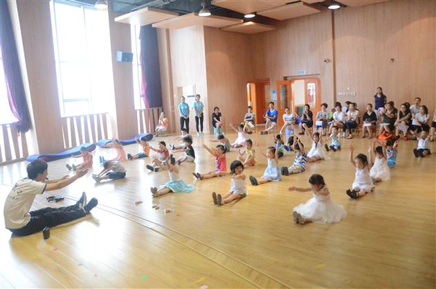 家园共育、健康成长——记棠外实验幼稚园家长开放日活动