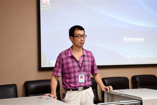 稳扎稳打 成竹在胸——我校高中部举行高2016届高考总结交流会