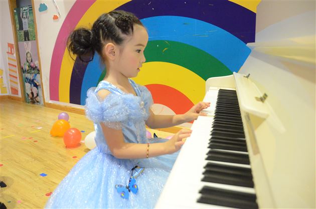 “仲夏之梦”钢琴音乐会