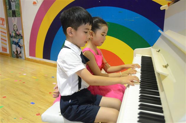 “仲夏之梦”钢琴音乐会