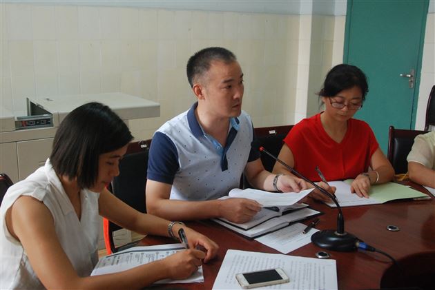 优秀榜样在身边，“两学一做”记心间——棠外第一党支部举行暑期活动