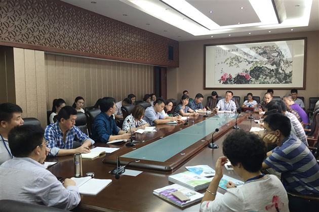 未雨绸缪细部署,运筹帷幄新学年——记棠外初中部行政及三组长会议