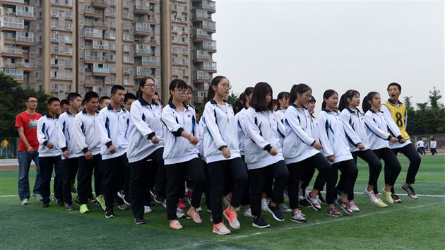 棠外高中部举行队列队形跑操比赛