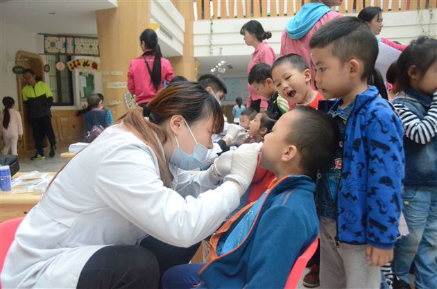 关注健康，无微不至——棠外实验幼儿园开展龋齿预防及视力筛查工作