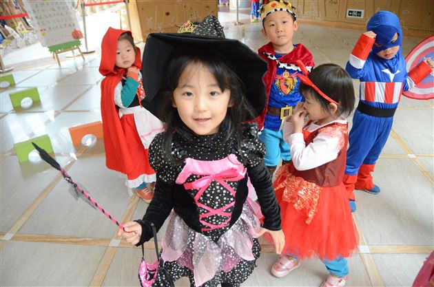 Happy Halloween---记棠外实验幼儿园万圣节活动