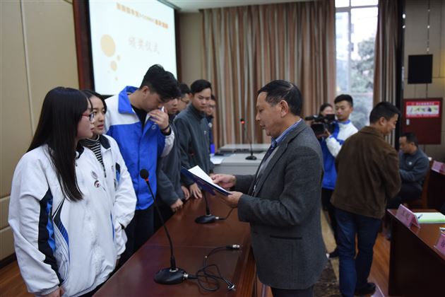 国际视野做调研，研究学习展风采——记棠外国际部“U-course爱心金阳行”研究课程展示活动报道