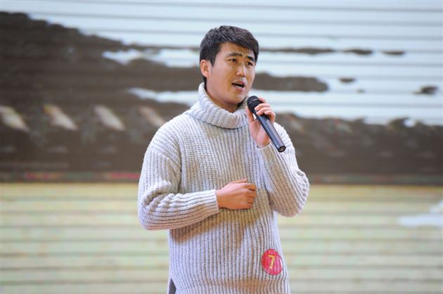 纪念 “一二•九”运动暨“红军长征胜利80周年”师生演说比赛系列报道