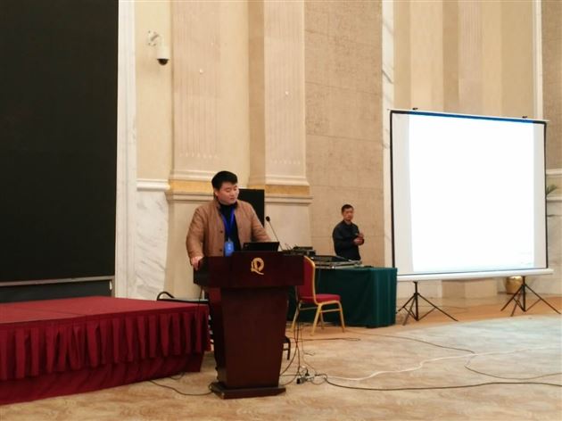 棠外刘勇老师作报告