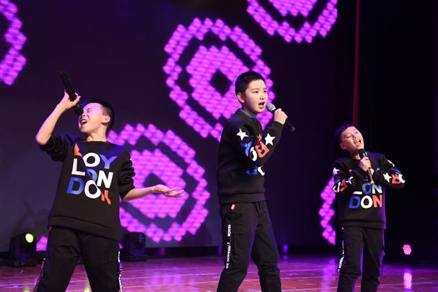 棠外2016年校园艺术节展演暨2017年新年文艺联欢晚会隆重举行