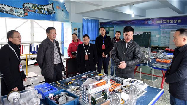 双流区委常委、宣传部长李建一行莅临棠外指导