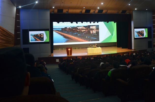 从平凡生活中培养贵族气质——美国的Keltz夫妇带来《贵族品格，平凡人生》的精彩讲座