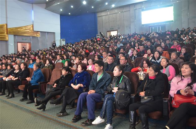 从平凡生活中培养贵族气质——美国的Keltz夫妇带来《贵族品格，平凡人生》的精彩讲座