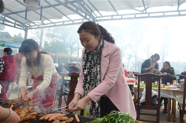 我和春天有个约——记棠外实验幼儿园教职工工会活动