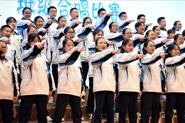 又是一年三月春，又是歌咏唱响时——棠外举行“相约春天，唱响校园”班级歌咏比赛