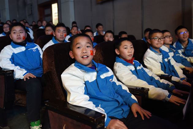 又是一年三月春，又是歌咏唱响时——棠外举行“相约春天，唱响校园”班级歌咏比赛