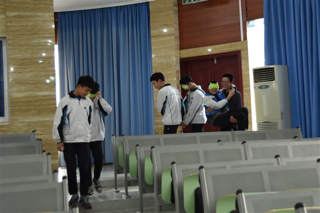 取人之长，补己之短——棠外初二开展心理团体辅导主题活动