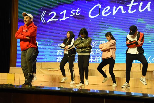 又是一年三月春，又是歌咏唱响时——棠外举行“相约春天，唱响校园”班级歌咏比赛