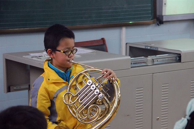 用交响演绎童话，用音乐奏响未来——棠外附小张依纯老师献课双流区小学音乐研培活动