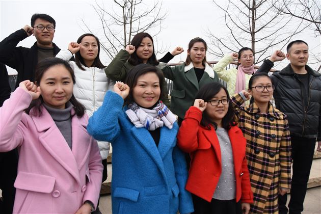 兴隆湖边行，三月“党课”新——记棠外附小党支部活动