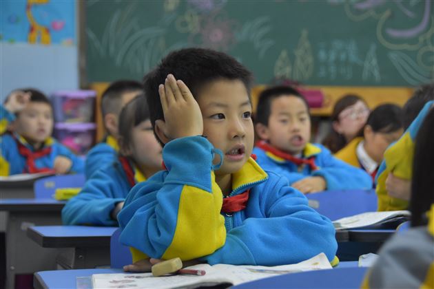 不忘初心  砥砺前行——记棠外附小语文教研活动