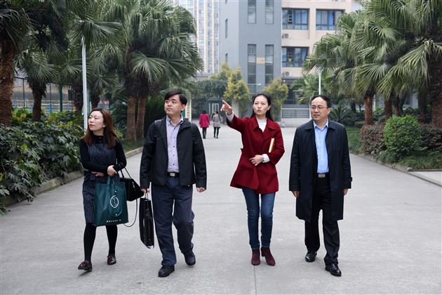 共筑交流平台，缔结中美友谊——“美中青少年交流协会”会长到访棠外