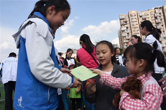 大手牵小手，我们一起成长——棠外实幼，棠外第二届“阳光风筝节”