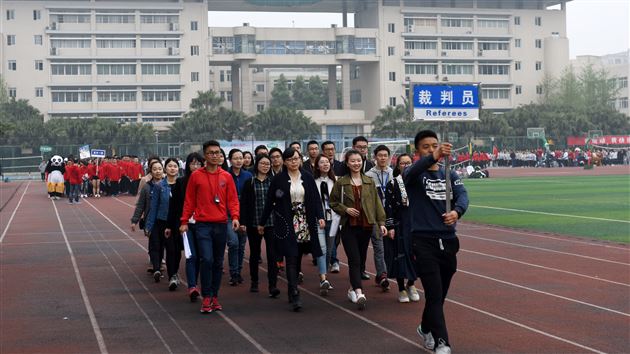 速度与力量的完美呈现，诠释青春与运动之美——记棠外高中部第十四届田径运动会