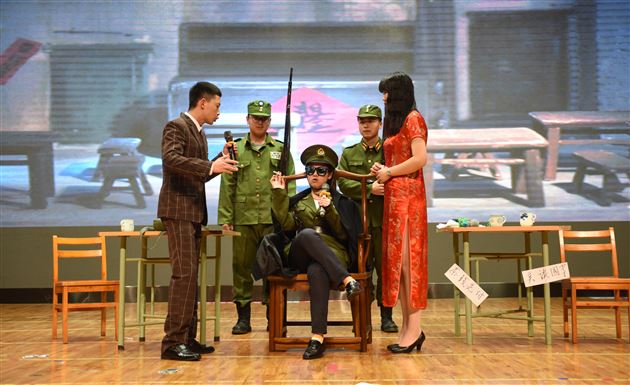 致敬经典   演绎人生——棠外高2015级话剧汇报演出成功举行