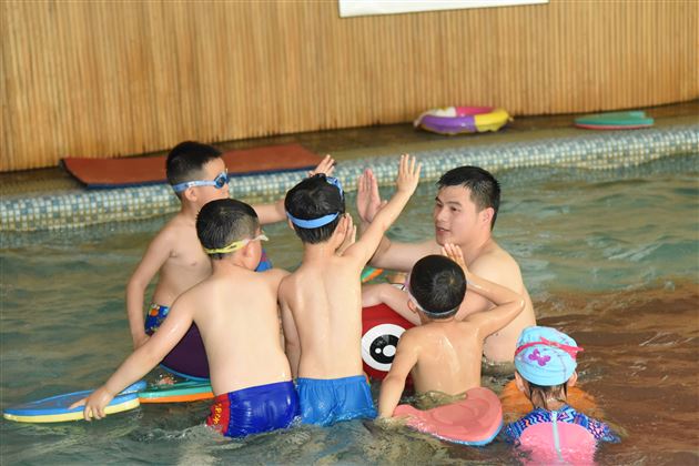 观摩研讨促成长 交流分享共提升——云南楚雄开发区实验幼儿园教师到棠外学习交流