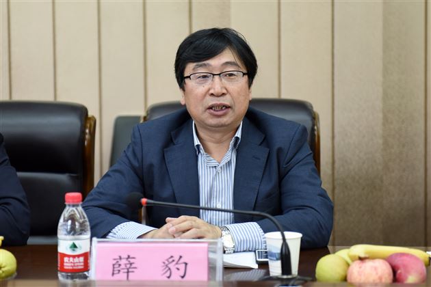 促进多语种课程建设，培养学生国际视野——外研社多语种图书赠书仪式与交流活动在棠外举行