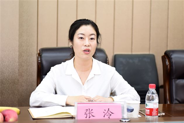 促进多语种课程建设，培养学生国际视野——外研社多语种图书赠书仪式与交流活动在棠外举行