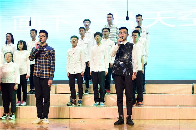 抑扬成诗韵 朗然诵清声——棠外高2016级诗歌朗诵比赛成功举行