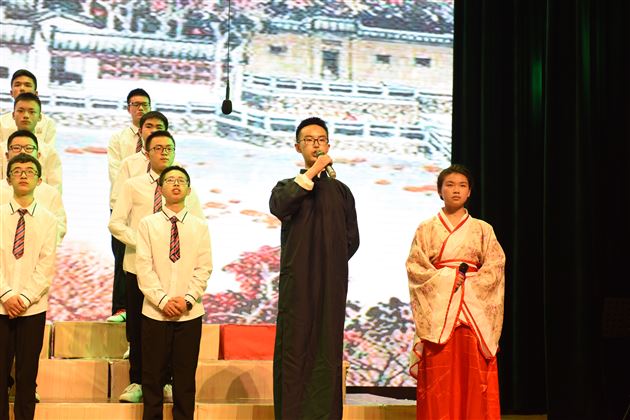 抑扬成诗韵 朗然诵清声——棠外高2016级诗歌朗诵比赛成功举行