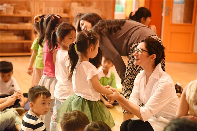 走进美国前沿教育与国际课程有效接轨——记美国纽约旋转木马语言中心与棠外实验幼儿园开展学术交流