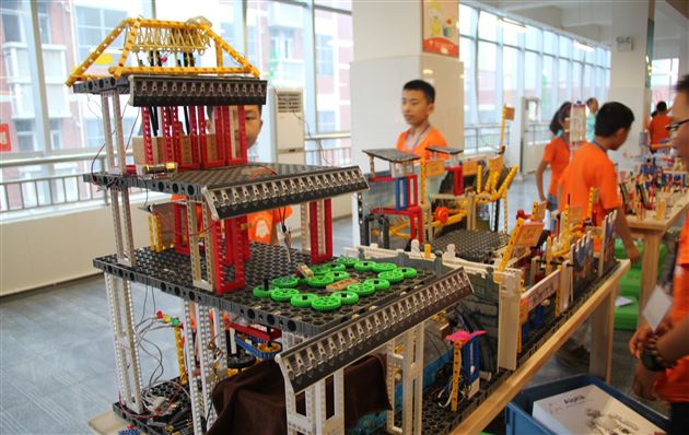 棠外附小机器人代表队参加省赛获两项一等奖