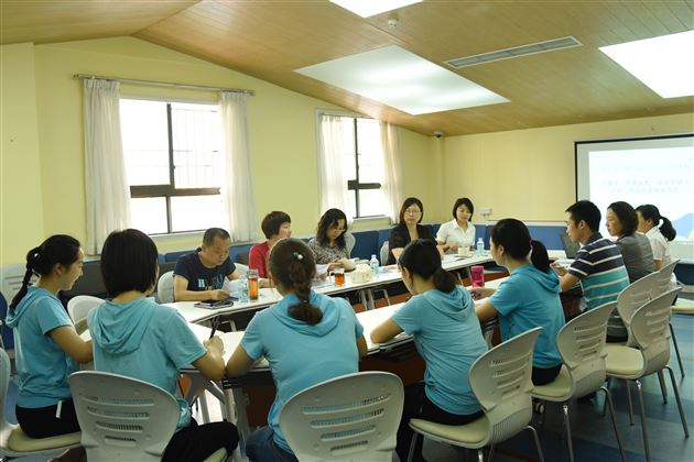 棠外实验幼儿园举行区级课题开题报告会