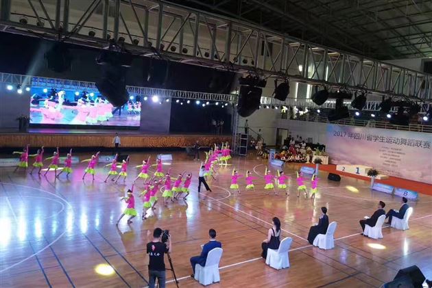 激情赛场 舞姿飞扬——棠外体育舞蹈队参加四川省学生运动舞蹈联赛（成都站）获佳绩