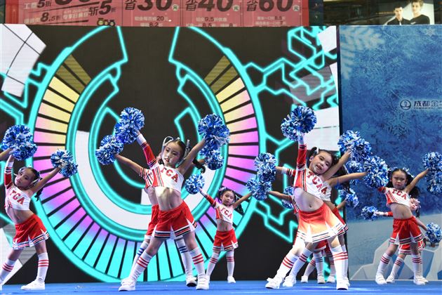 棠外实验幼儿园参加成都市啦啦操冠军赛获佳绩