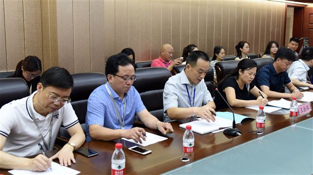 十年一剑显成效 艺术成效绽光芒——棠外成功通过四川省艺术教育特色学校申报评估与验收