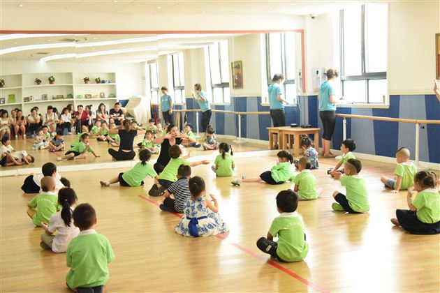 家园共育促成长——棠外实验幼儿园举行家长开放日活动