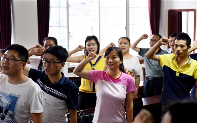 庆七一铭记党恩 强团队永葆一流——记棠外第四党支部庆“七一”党建活动