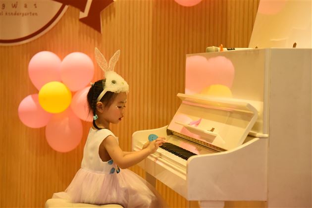 棠外实验实验幼儿园举行“仲夏之梦”钢琴音乐会