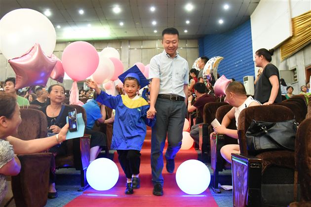 Hi童年 Hi梦想——棠外实验幼儿园隆重举行2017年毕业庆典