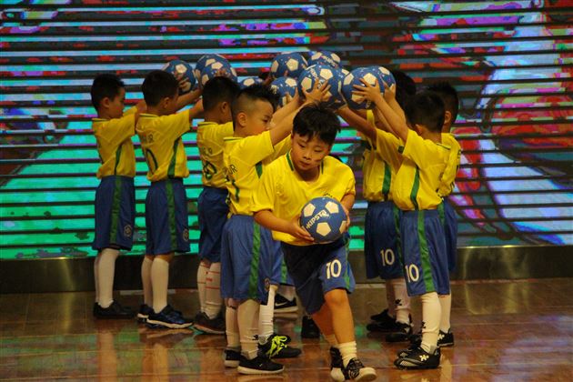 Hi童年 Hi梦想——棠外实验幼儿园隆重举行2017年毕业庆典