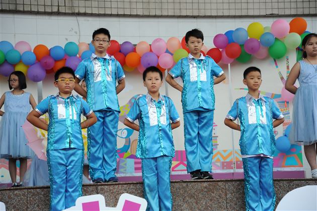 做棠外骄子 筑天府骄傲——记棠外附小2017——2018学年度开学典礼暨教师节表彰大会