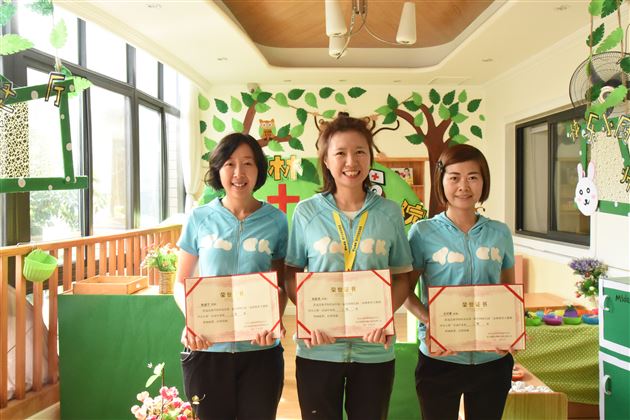 棠外实验幼儿园在全国品格教育主题墙评比中获