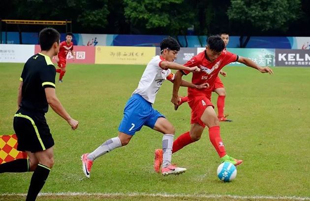 全国学生运动会棠外男足代表四川参赛 奋勇拼搏战胜北上广捧杯凯旋
