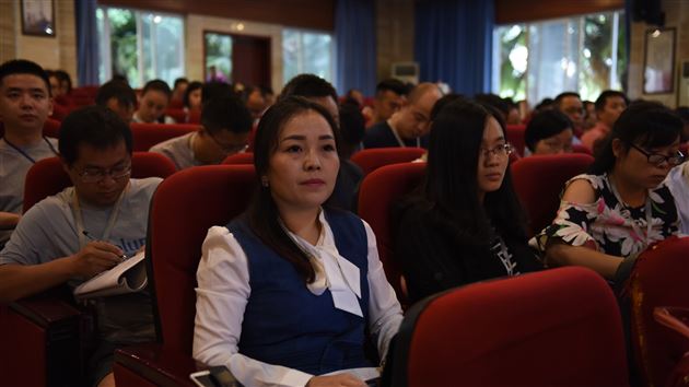 专家引领，更新观念，提前布局——棠外举行新教育专题培训会